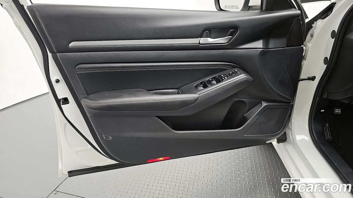 Nissan Altima 2019