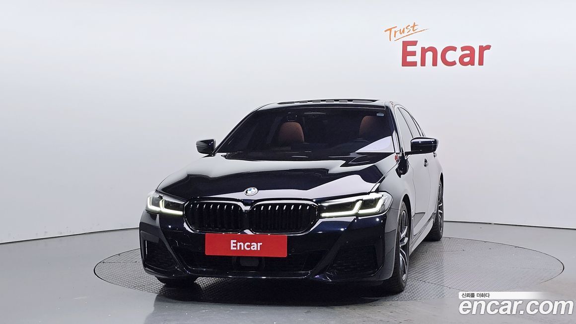 BMW 5-Series 2022