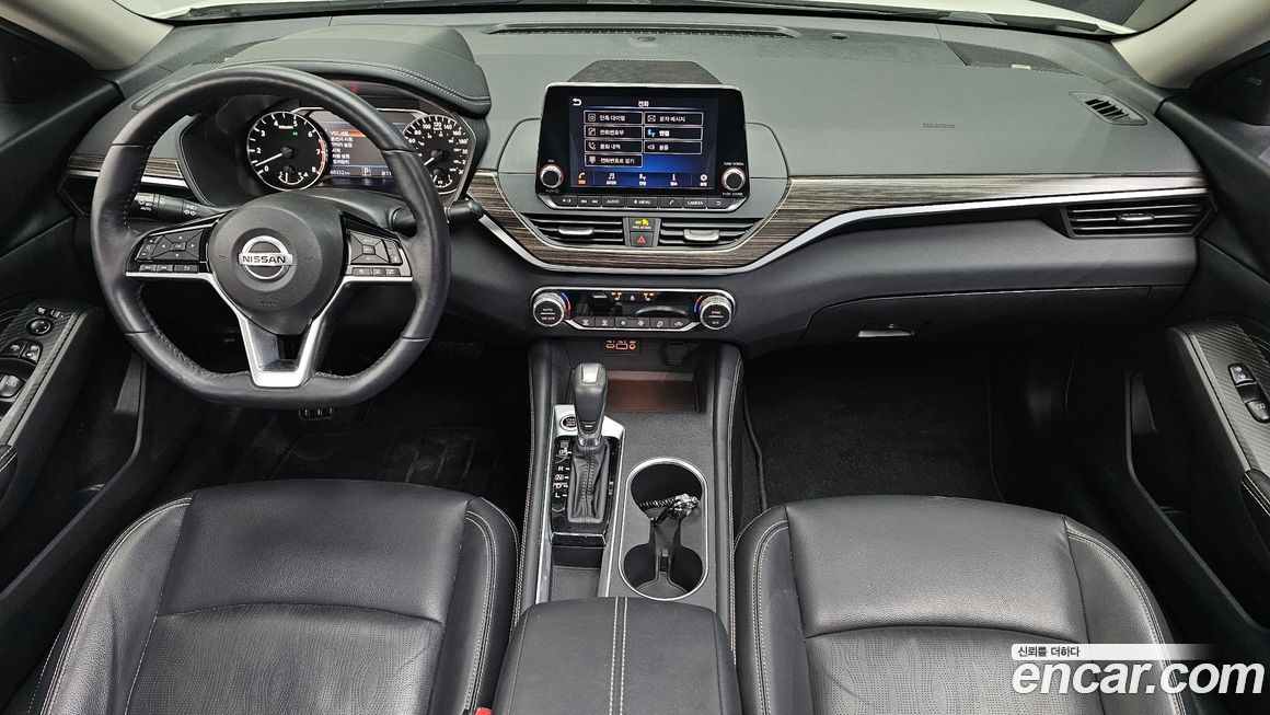 Nissan Altima 2019