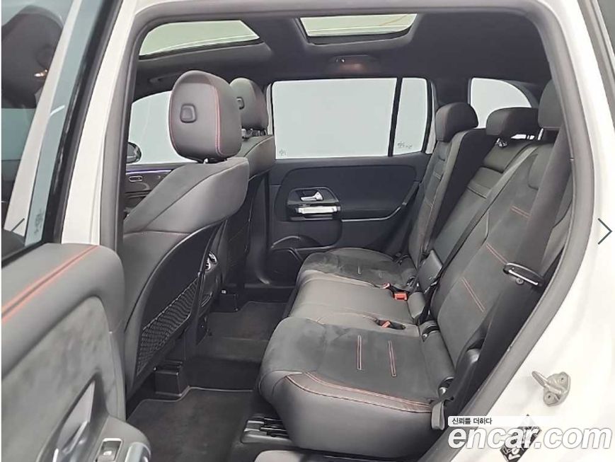 Mercedes-Benz GLB-Class 2022