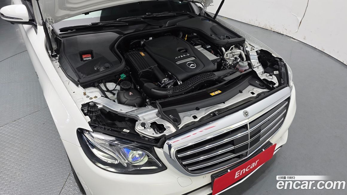 Mercedes-Benz E-Class 2020