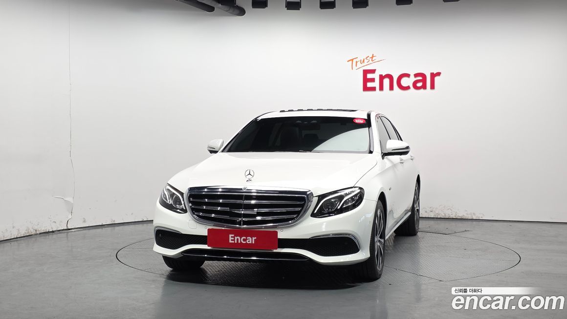 Mercedes-Benz E-Class 2020
