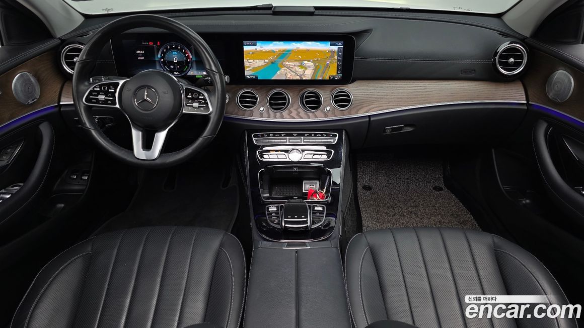 Mercedes-Benz E-Class 2020