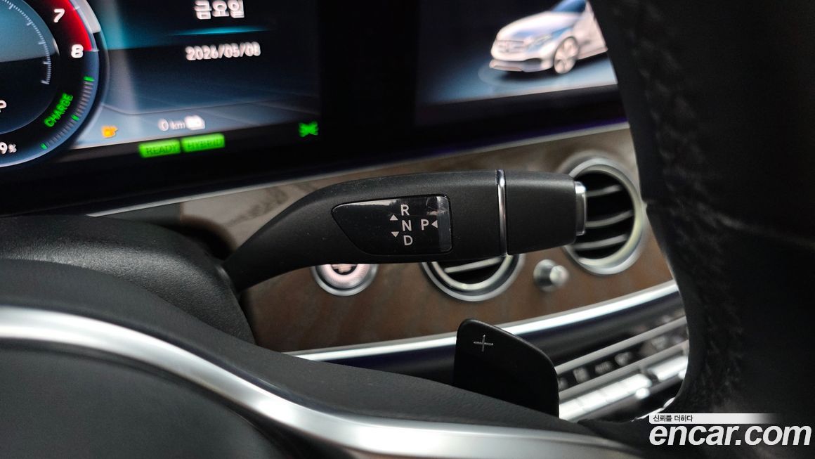 Mercedes-Benz E-Class 2020