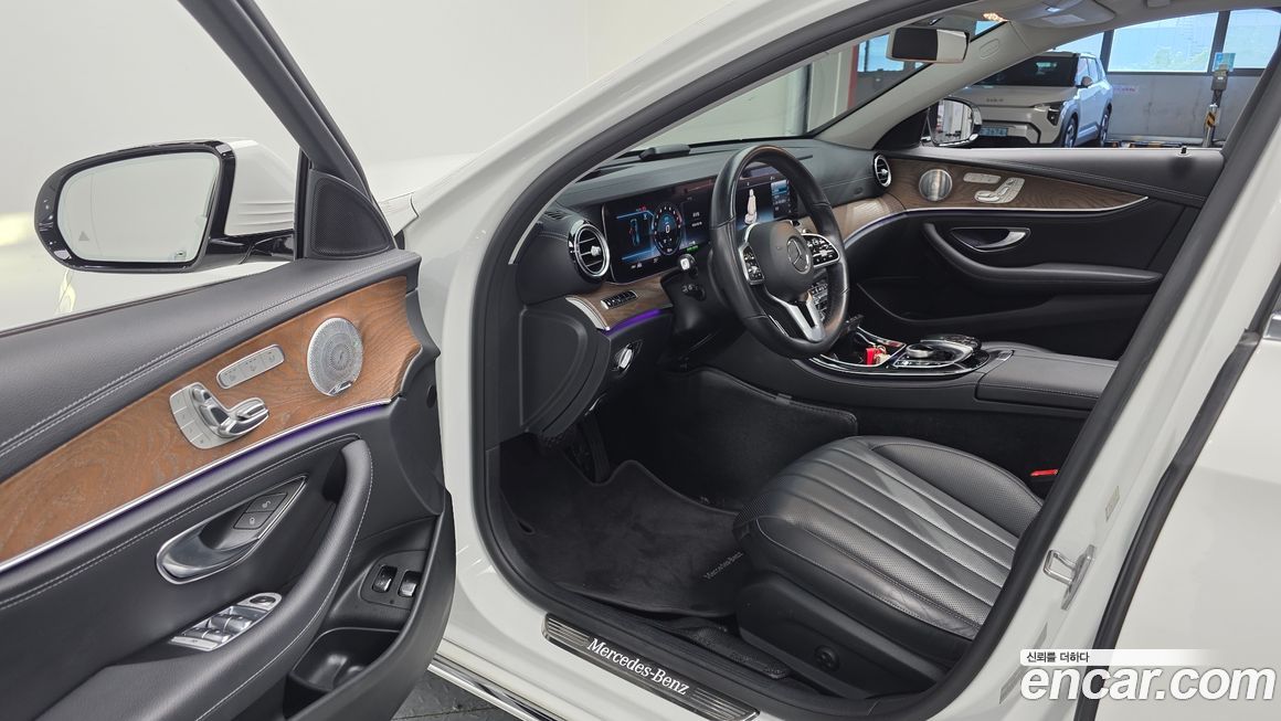 Mercedes-Benz E-Class 2020