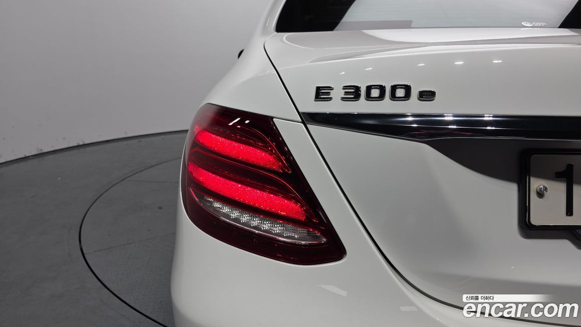 Mercedes-Benz E-Class 2020