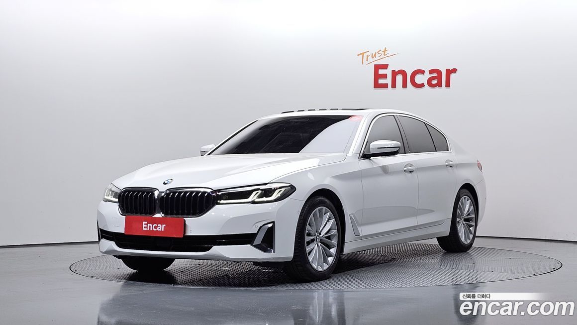 BMW 5-Series 2021