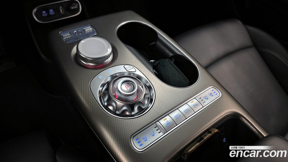 Genesis GV60 2022
