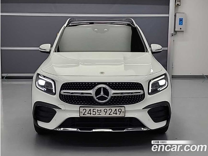 Mercedes-Benz GLB-Class 2022