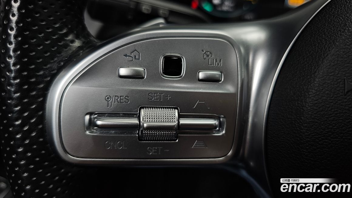 Mercedes-Benz EQA 2023