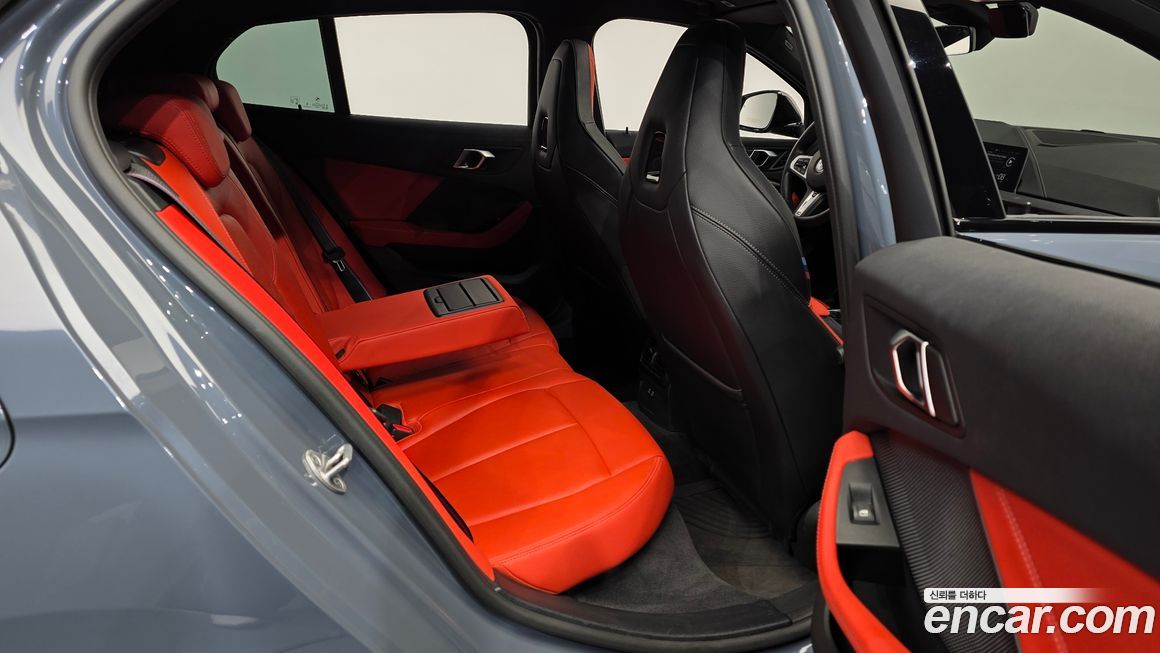 BMW 1-Series 2024