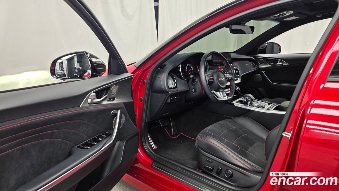 Kia Stinger 2023
