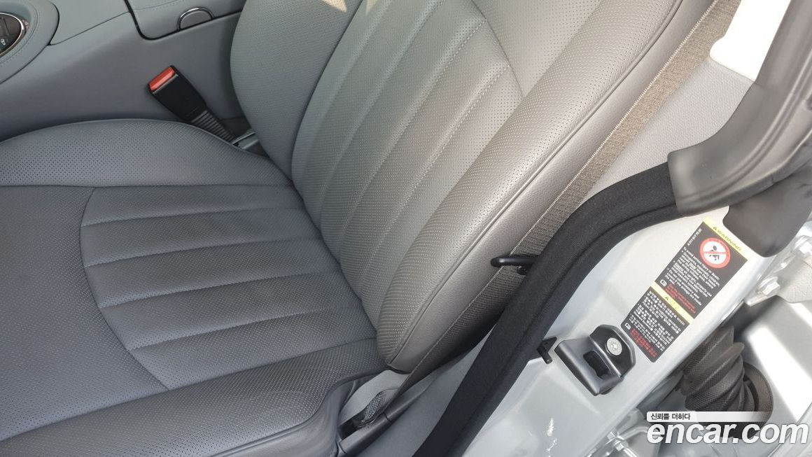 Mercedes-Benz CLS-Class 2010