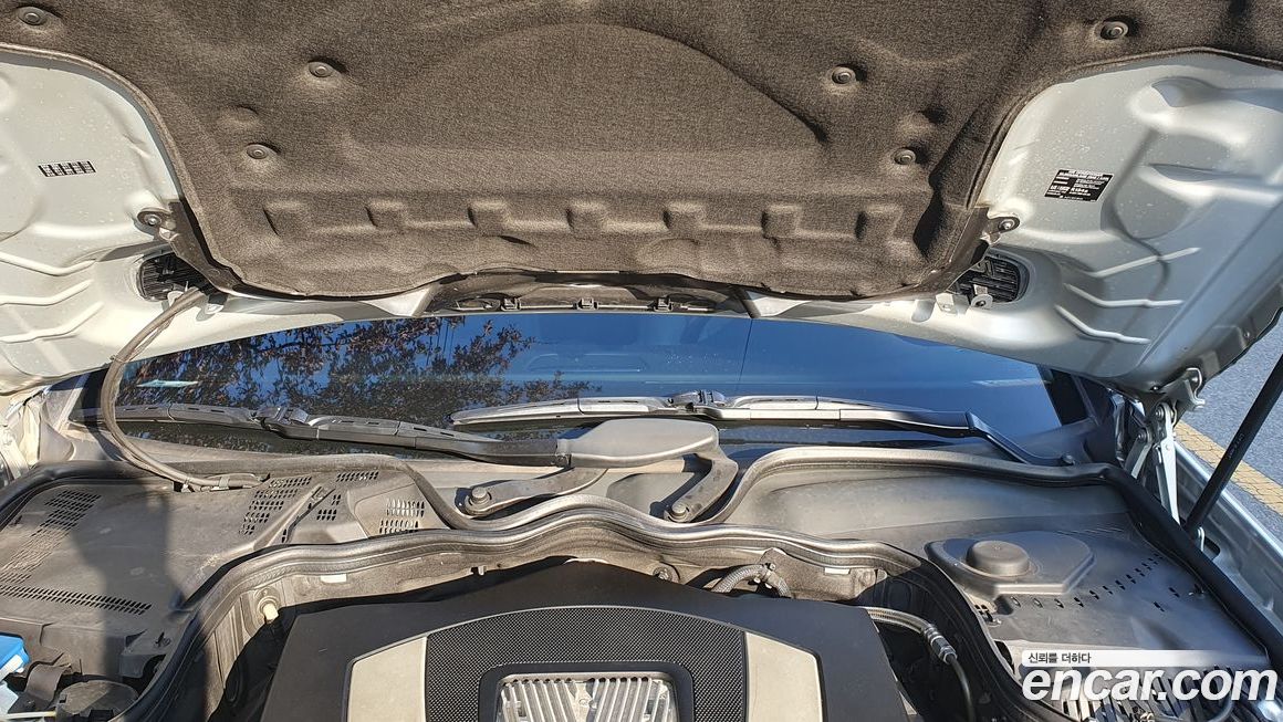 Mercedes-Benz CLS-Class 2010