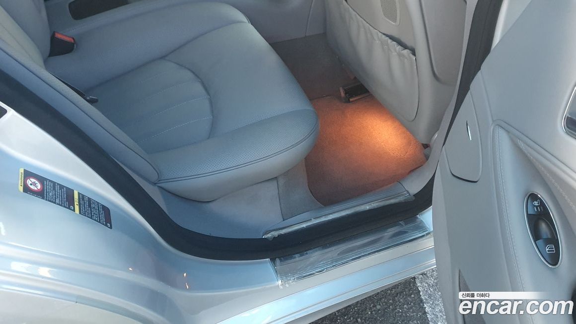Mercedes-Benz CLS-Class 2010