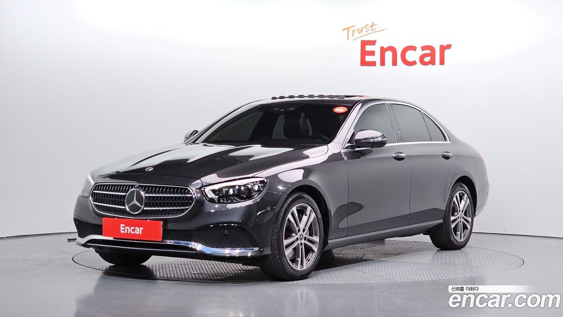 Mercedes-Benz E-Class 2021