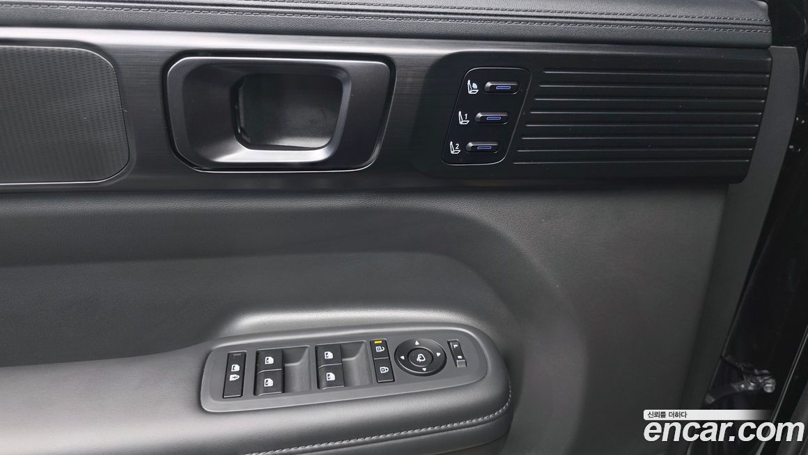 Hyundai Santafe 2025