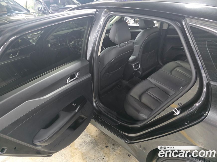 Kia K5 2021