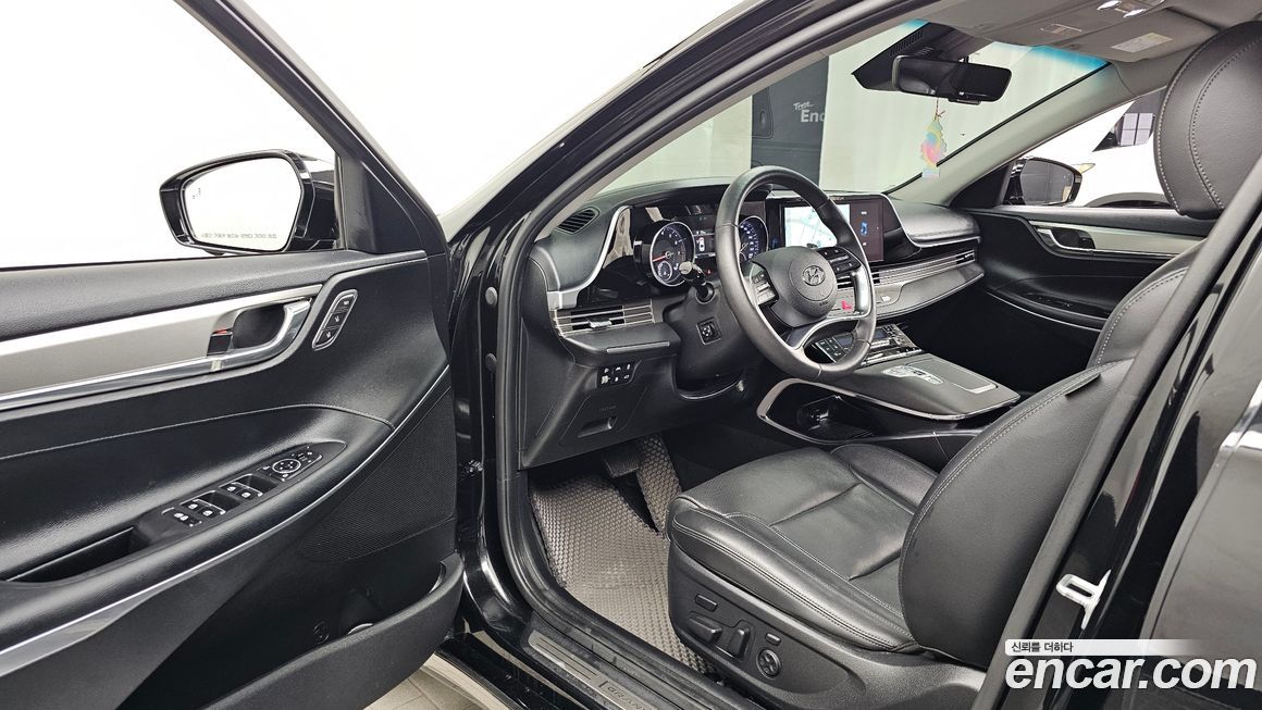 Hyundai Grandeur 2022