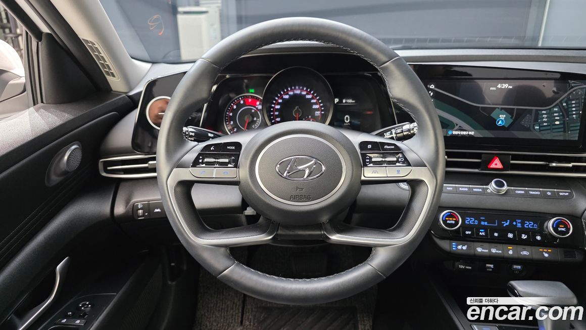 Hyundai AVANTE 2021