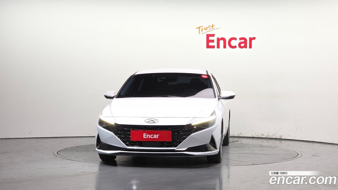 Hyundai AVANTE 2021