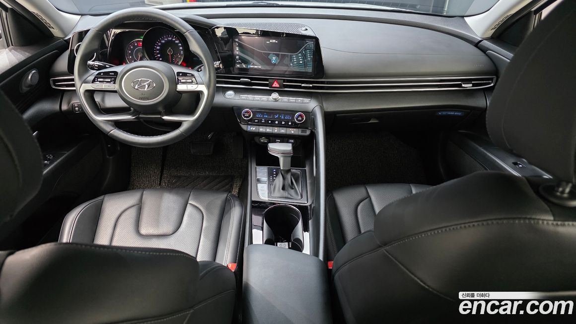 Hyundai AVANTE 2021