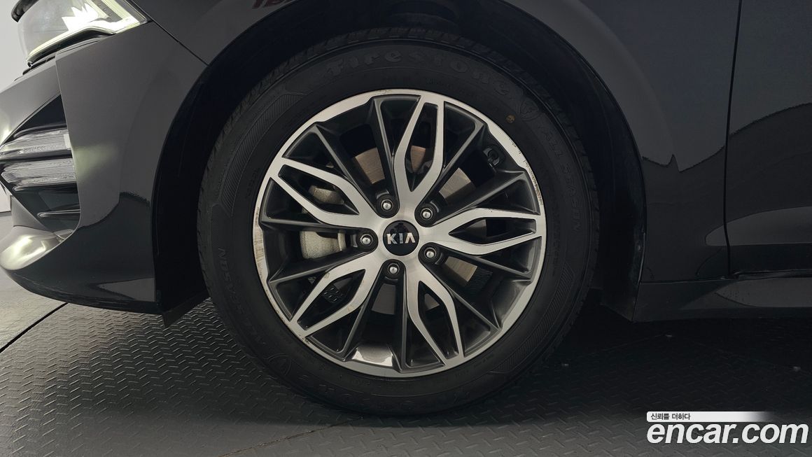Kia K5 2021