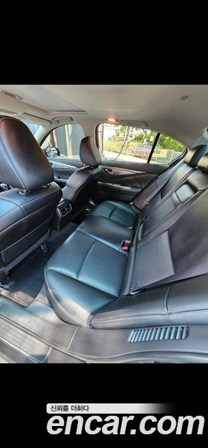 Infiniti Q50 2019
