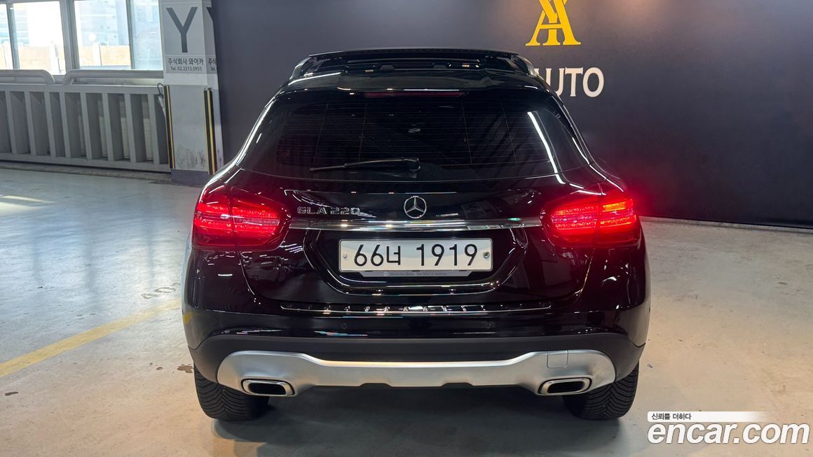 Mercedes-Benz GLA-Class 2018