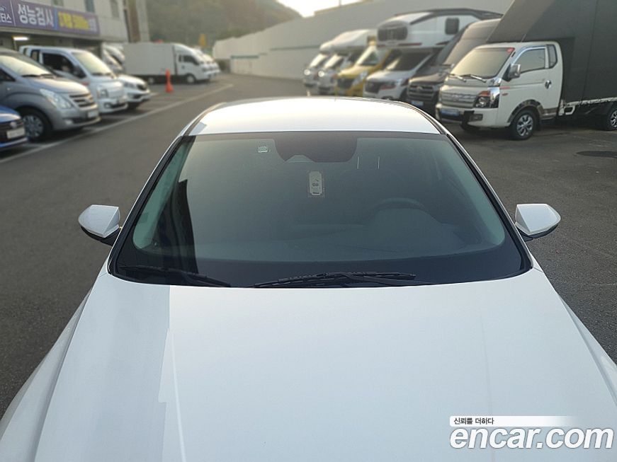 Hyundai AVANTE 2024