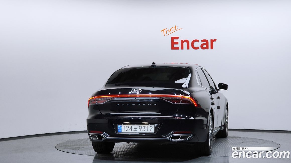 Hyundai Grandeur 2022