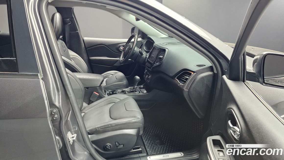 Jeep Cherokee 2021