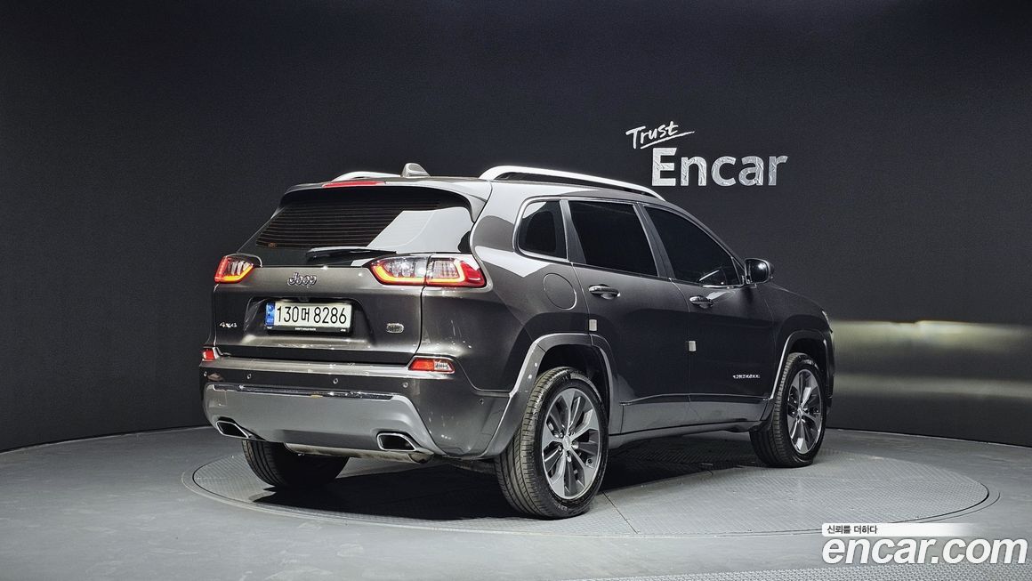 Jeep Cherokee 2021