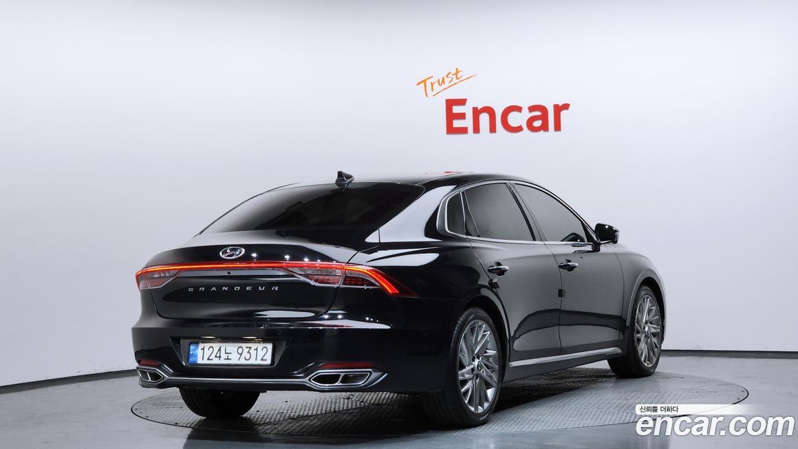 Hyundai Grandeur 2022