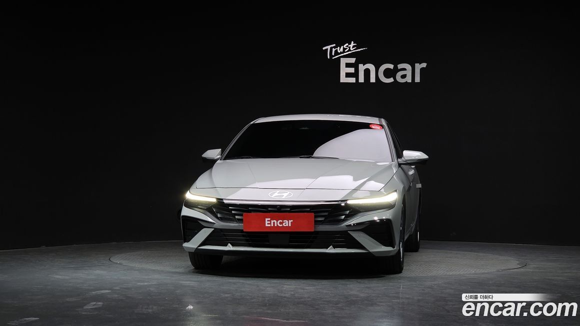 Hyundai AVANTE 2024