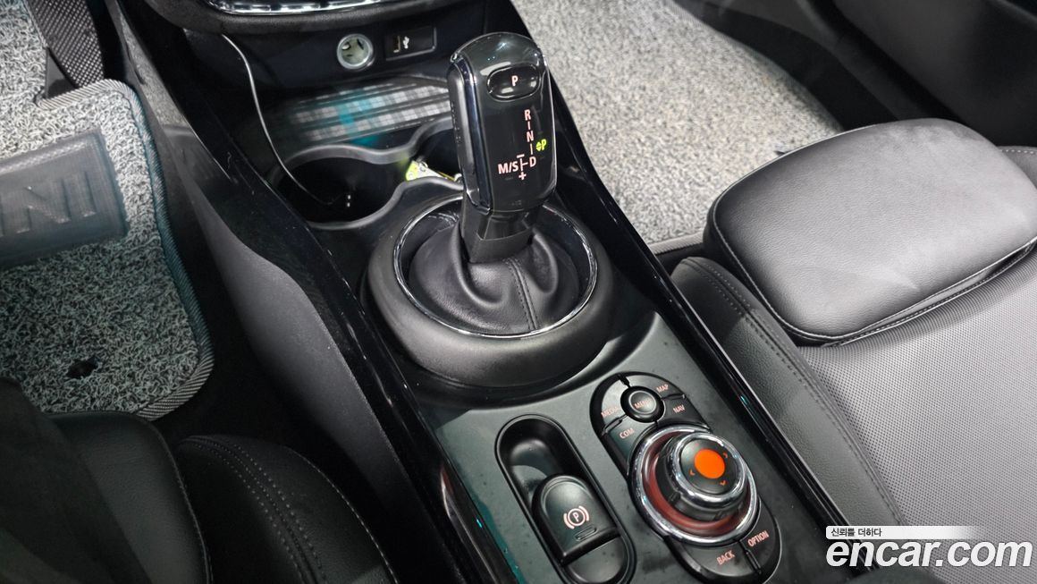 Mini Clubman 2021