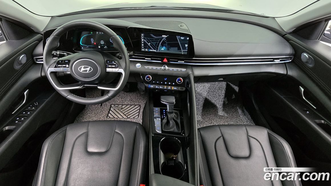 Hyundai AVANTE 2024