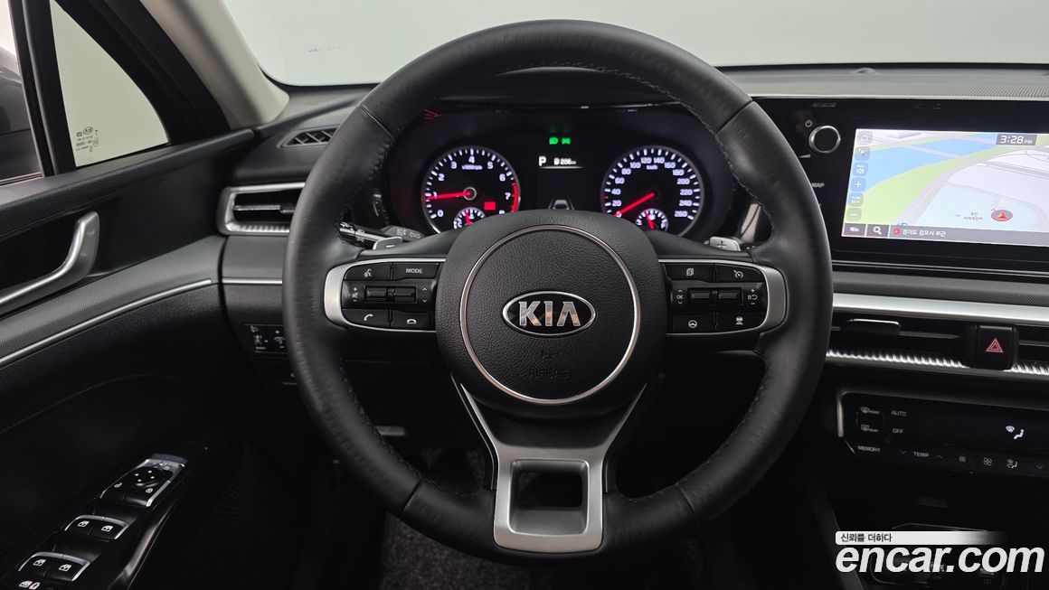 Kia K5 2021