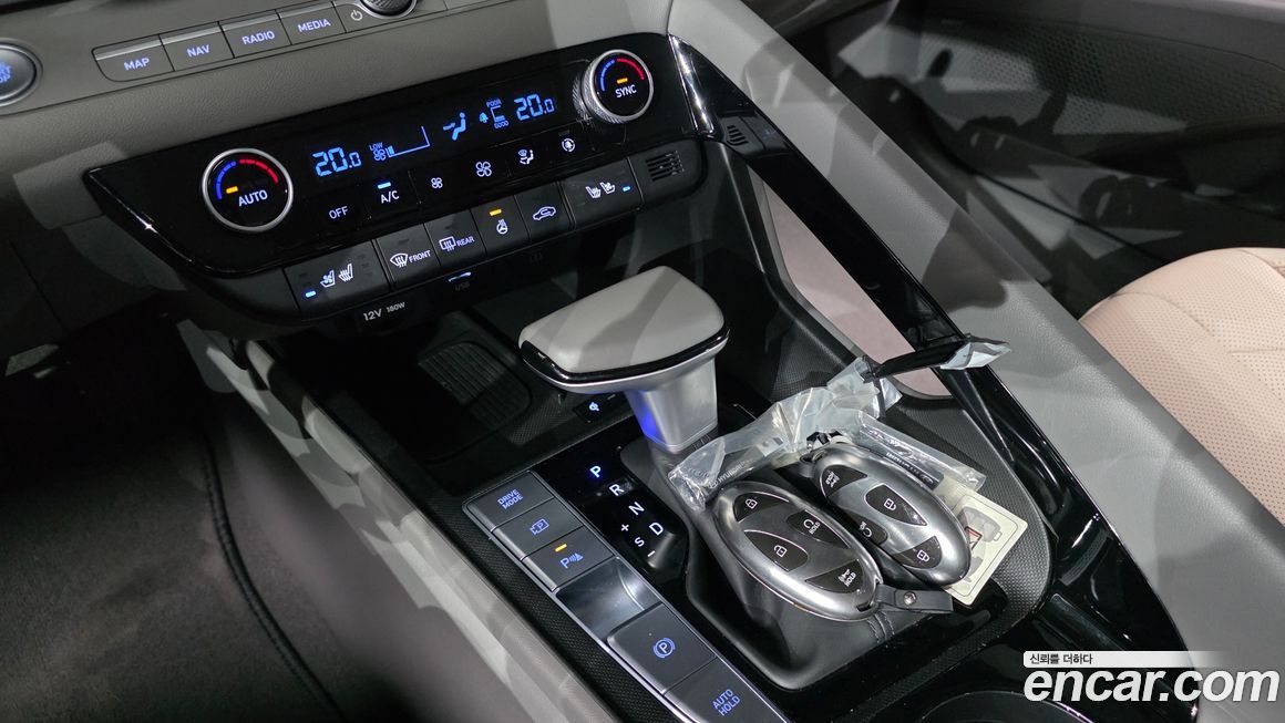 Hyundai AVANTE 2024