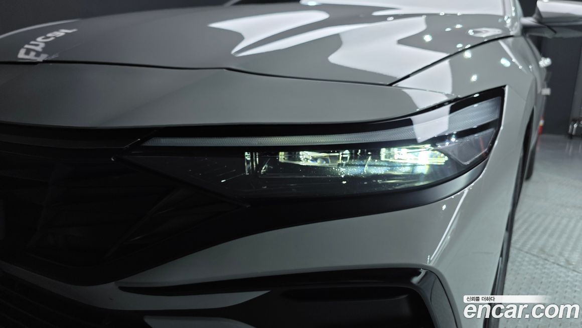 Hyundai AVANTE 2024