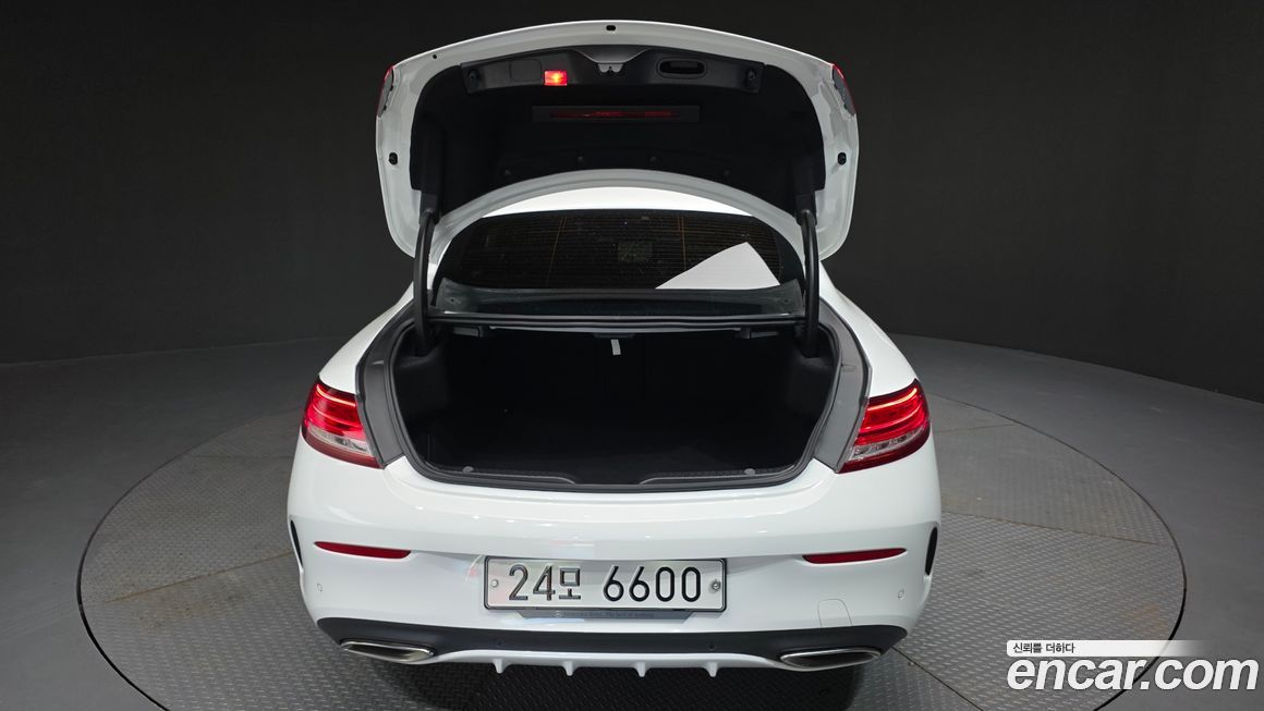 Mercedes-Benz C-Class 2017