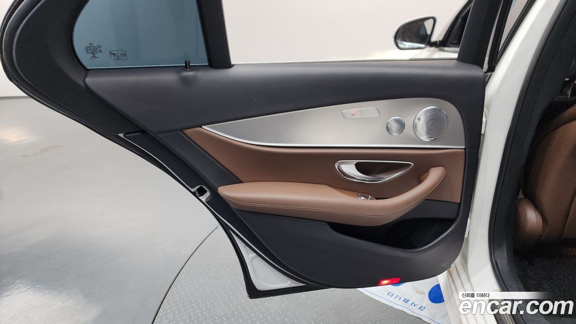 Mercedes-Benz E-Class 2018