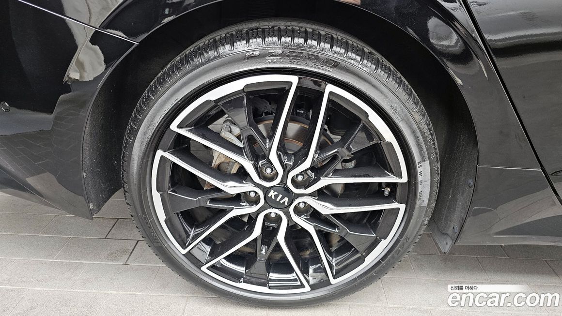Kia K5 2021