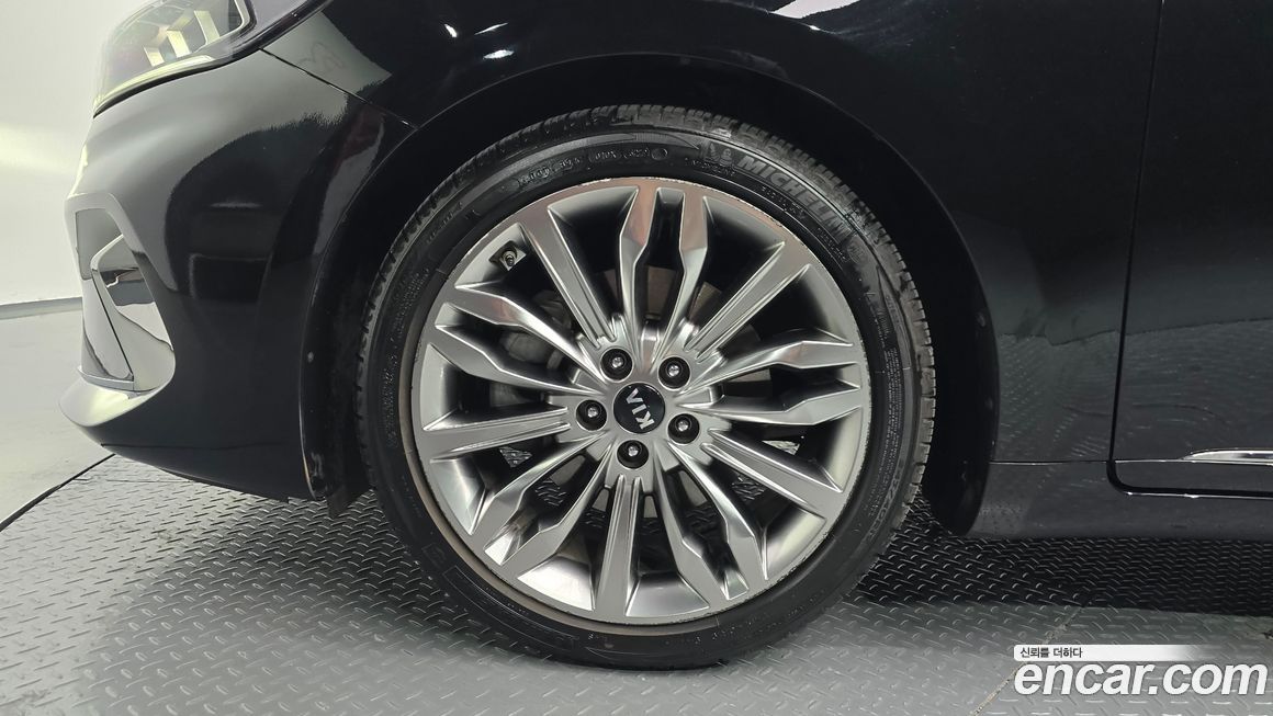 Kia K7 2020