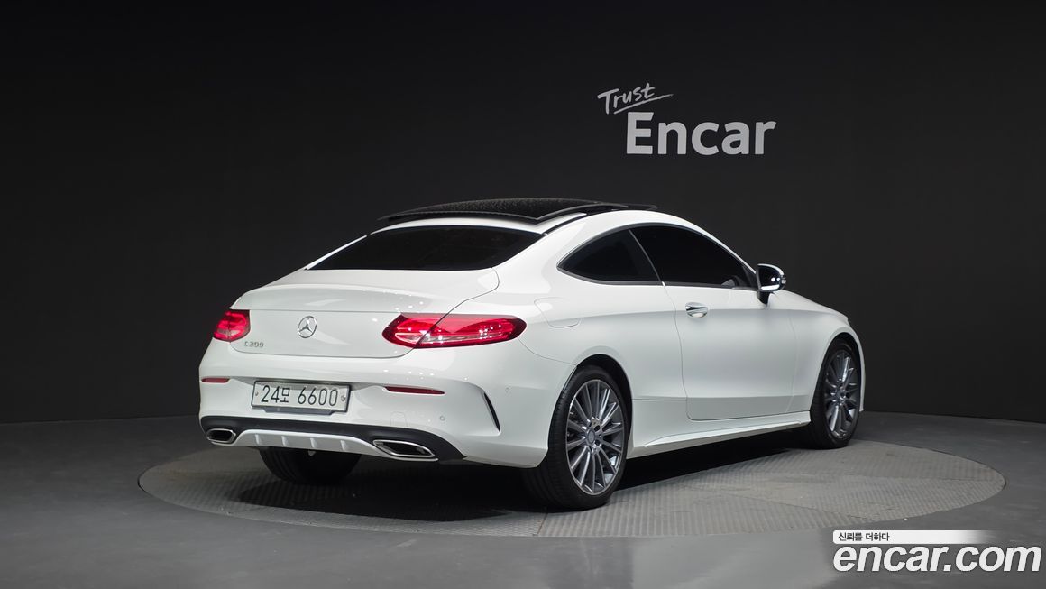 Mercedes-Benz C-Class 2017