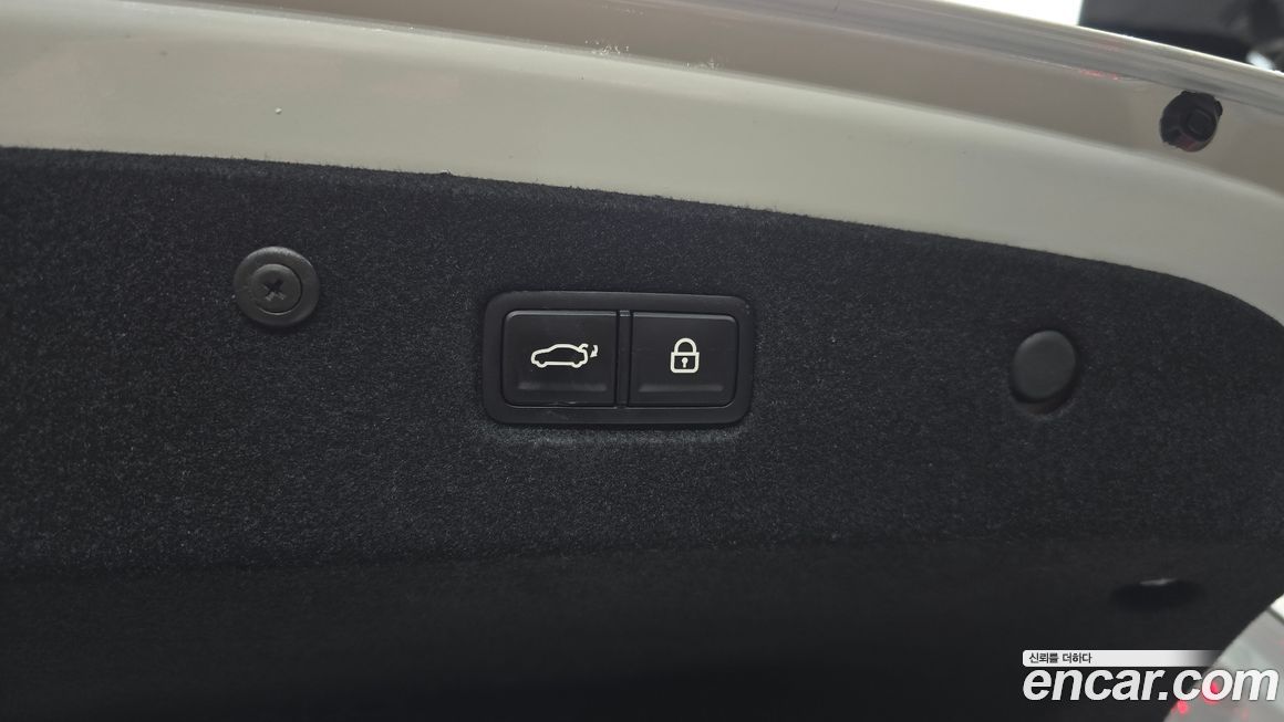 Kia K8 2023