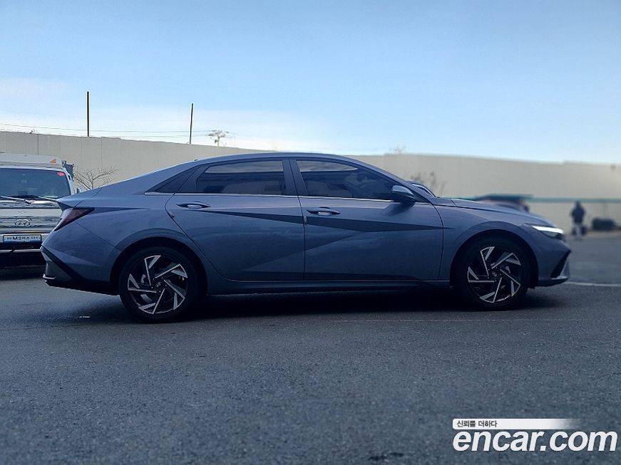 Hyundai AVANTE 2026