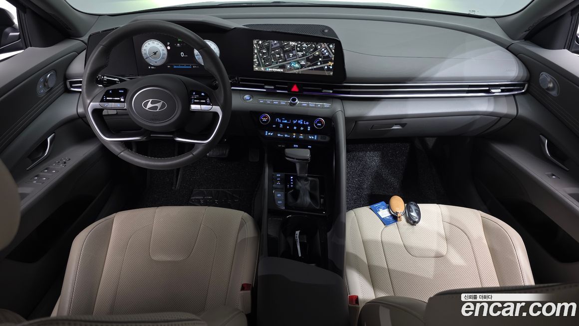 Hyundai AVANTE 2025