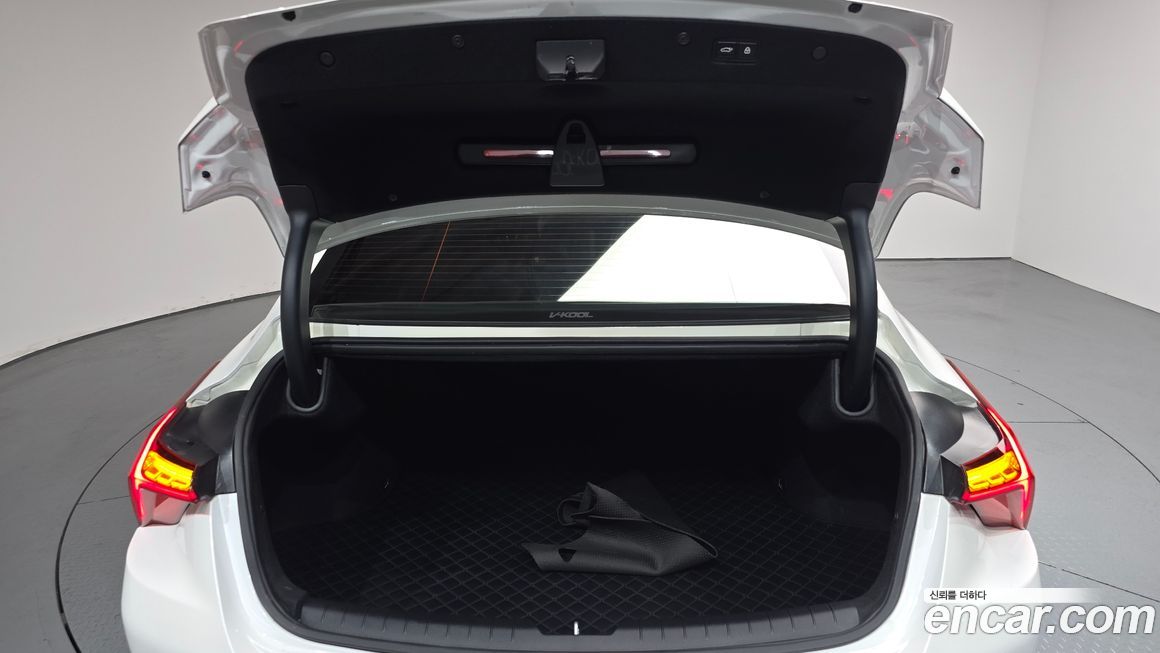 Kia K8 2023
