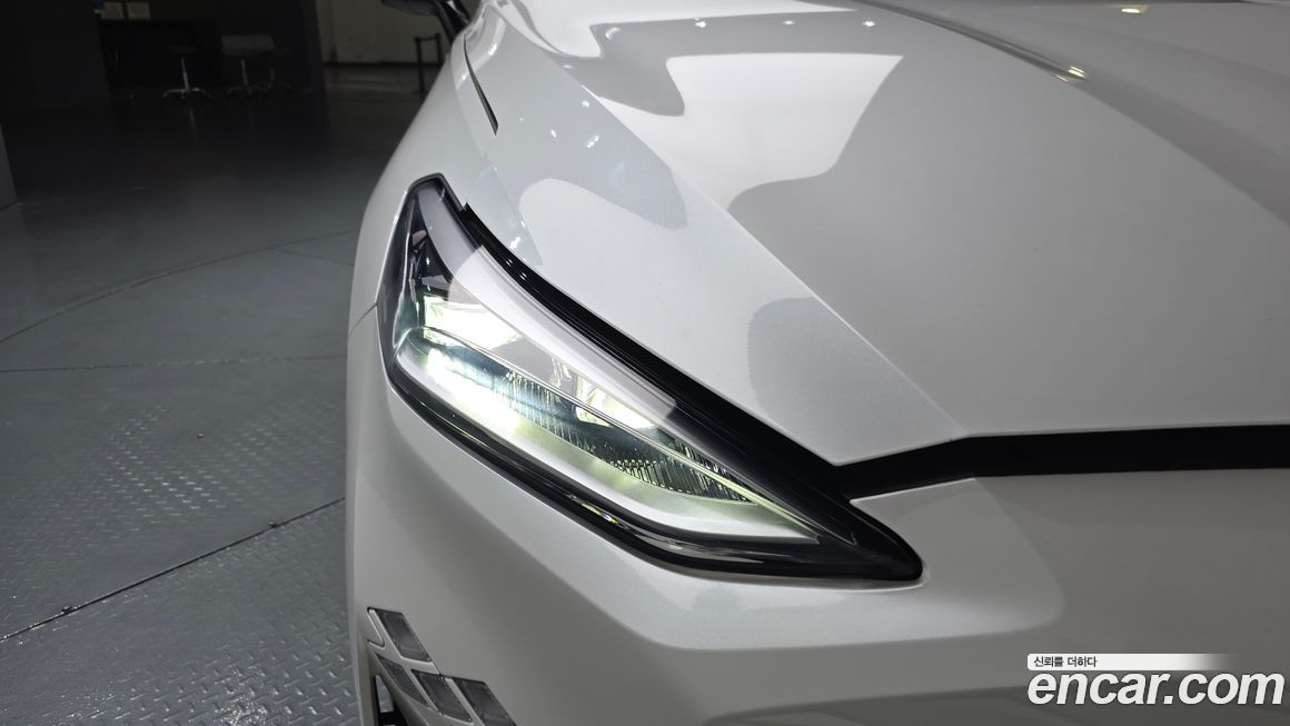 Kia K8 2023